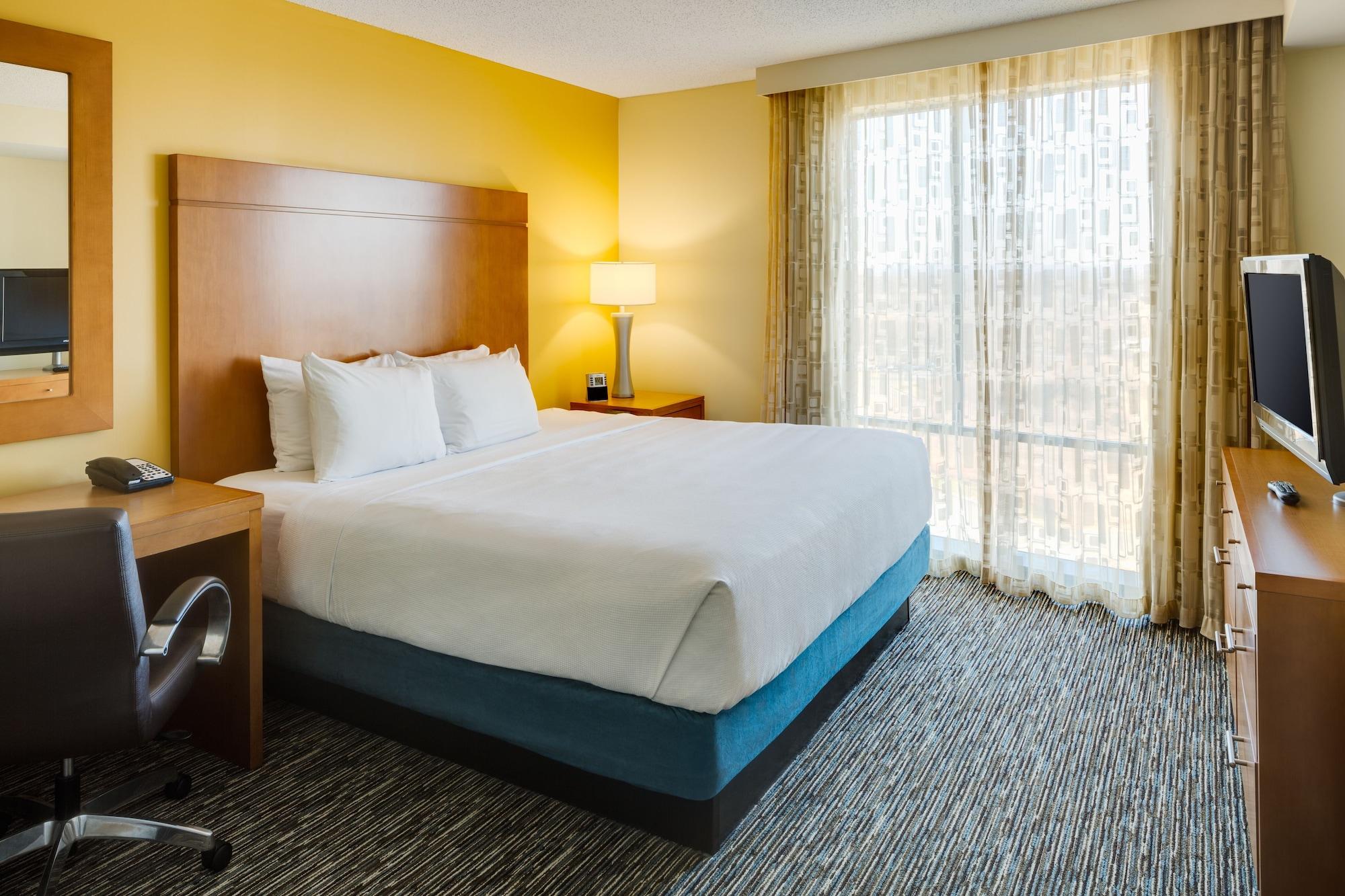 Отель Hyatt House Hartford North/Виндзор Экстерьер фото